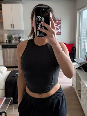 Lululemon Softy Suedey Crewneck Cropped Tank